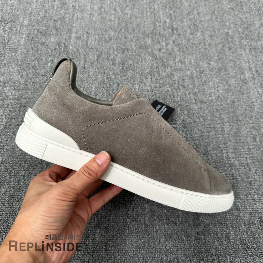 레플리카 명품 [ZEGNA] 제냐 트리플 스티치 스니커즈 남성용 - 로고 실사